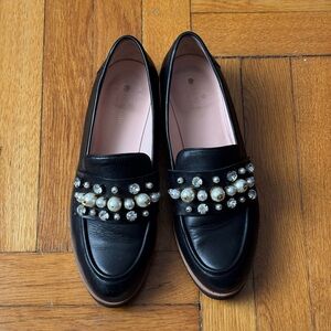 Kate Spade Faux Pearl Embellished Black Leather Loafers Size: 9 M